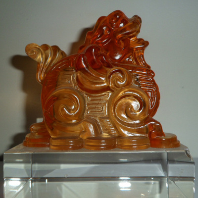 【供應(yīng)琉璃水晶貔貅新搬遷平安風(fēng)水禮品,鎮(zhèn)宅禮品新辦公室禮品】?jī)r(jià)格,廠(chǎng)家,圖片,其他材質(zhì)工藝品,深圳星源工藝品-